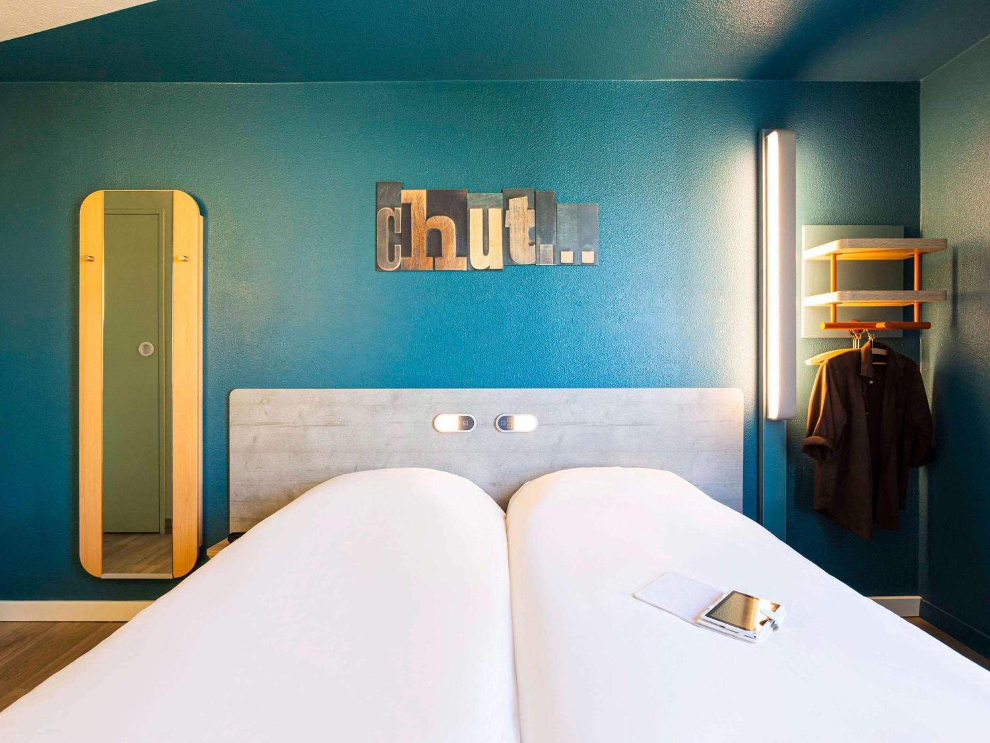 Ibis Budget Bordeaux Centre - Gare Saint Jean Exterior photo